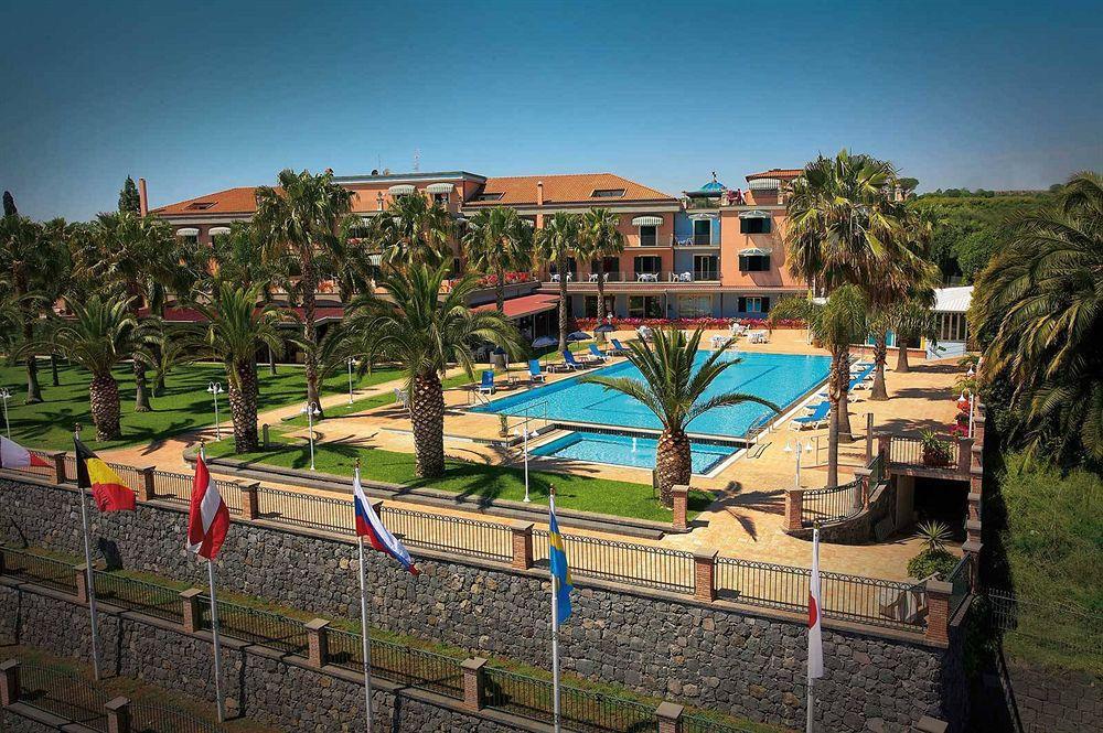Orizzonte Acireale Hotel Exterior foto