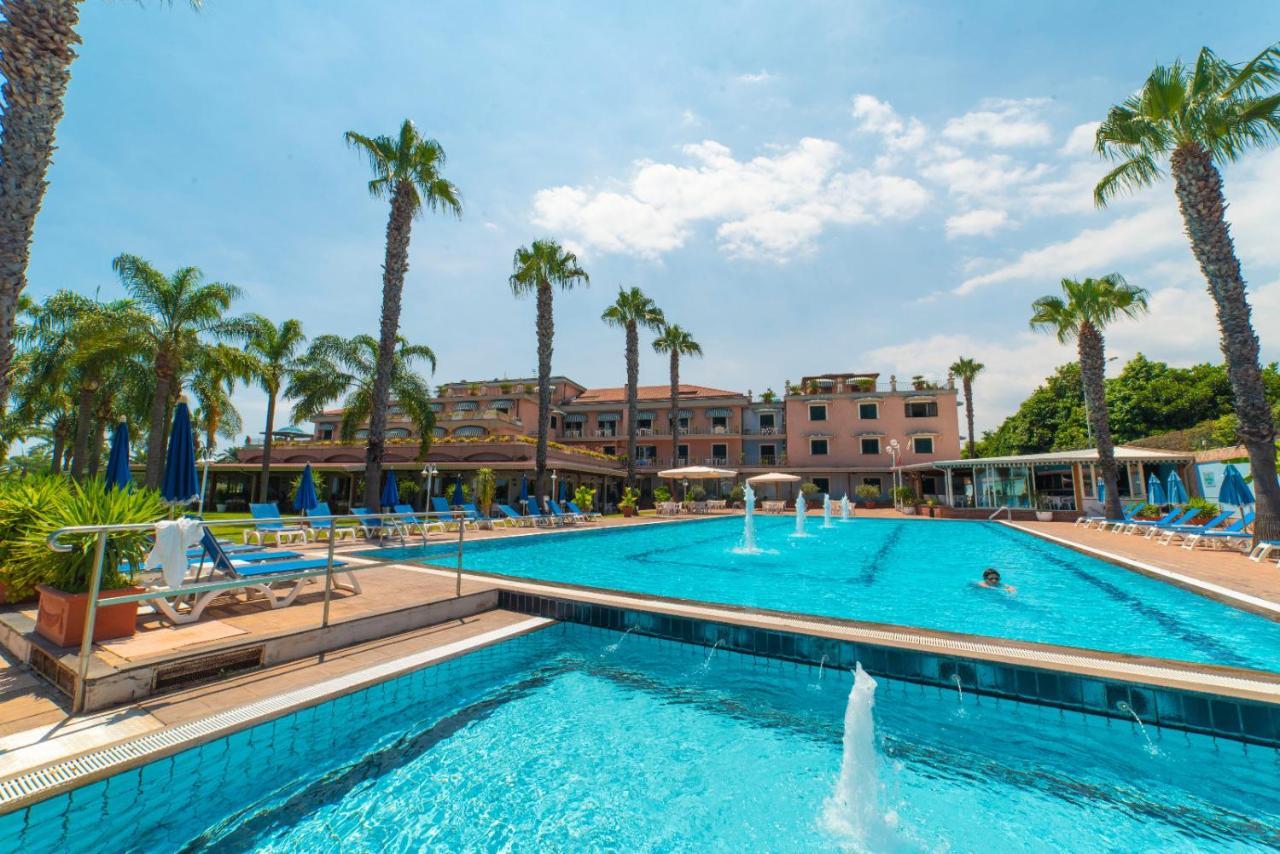 Orizzonte Acireale Hotel Exterior foto